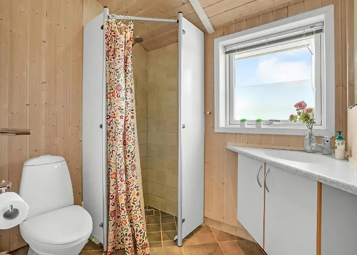 4 Bedroom Gorgeous In