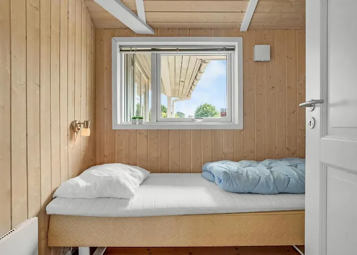 4 Bedroom Gorgeous In