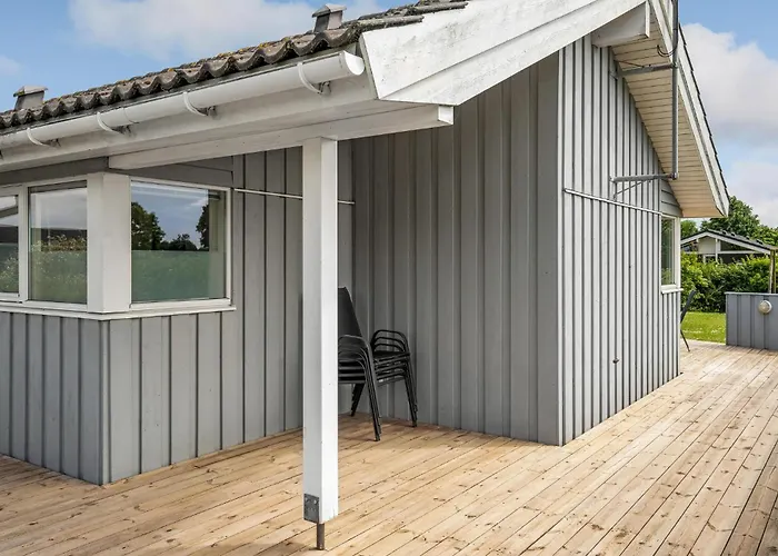 4 Bedroom Gorgeous In Nyaraló Børkop